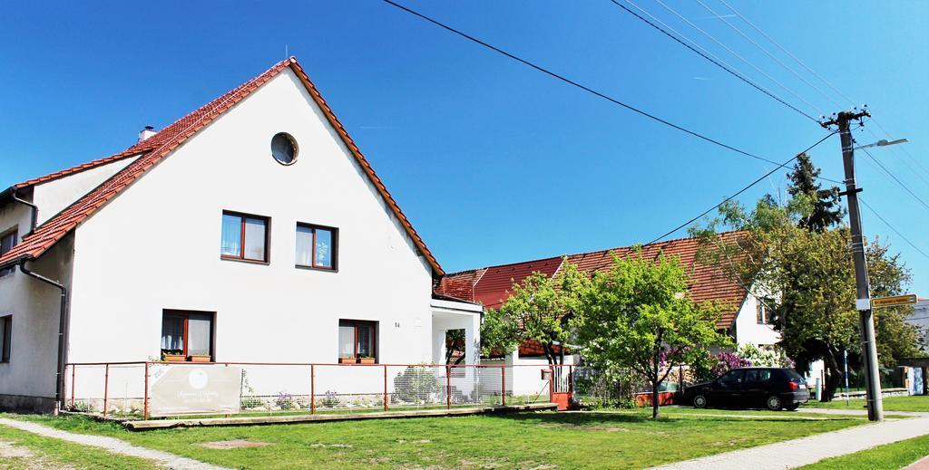 Ubytovani U Vojtesky Apartment Pasohlavky Exterior photo